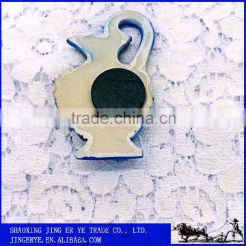 Custom Manufacturer Vase Shaped Fridge Magnet