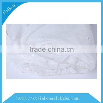 Environmental protection one-time bed sheet for dustproof place