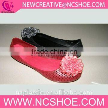 stylish PVC jelly shoe woman with flower