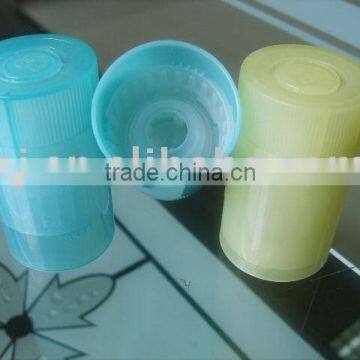 Top-opening plastic bottle cap