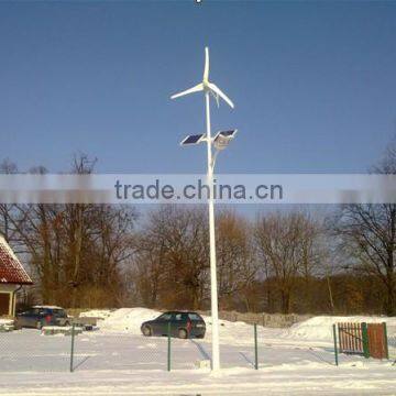 Hot Sales wind solar hybrid power system solar street light 60w