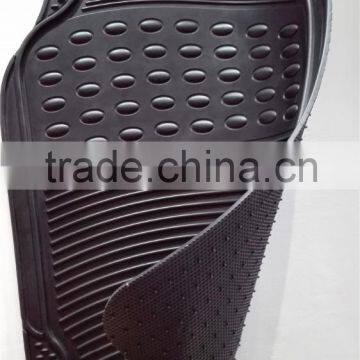 OEM 4pcs/5pcs of Pvc Car Mat Factory Universal Rubber Mat With Your Own Logo photo-3