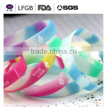 Factory Directly Sell Cheap Valentine Silicone Bracelet /cheap Custom Silicone Bracelets photo-2
