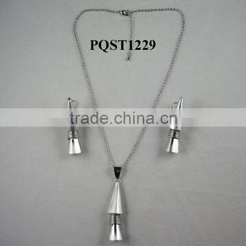 Unique style fashion simple silver plated alloy awl pendant necklace sets