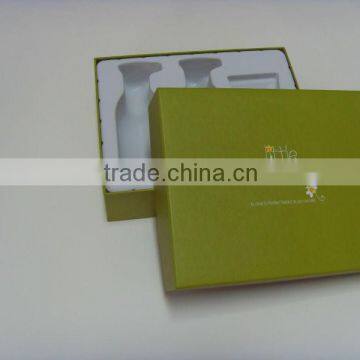 green and environmental material cosmetic set gift box(lid and base box ) at lowest price