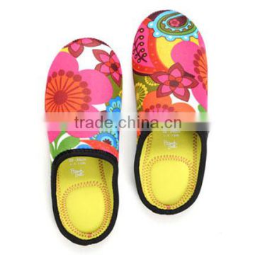 Professional comfortable mens slip-resistant cut-resistant customerize kids indoor slippers shoes