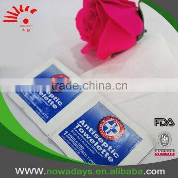 Hot Sale Customized Design Alcohol Antiseptic Wipes photo-3