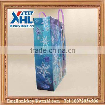 Snow and Ice Colors Plastic Packaging Bag With Plastic Handle photo-2