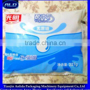 Back sealing price milk pouch packing machine