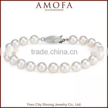 Unique Designs Elegant economic pearl bracelets