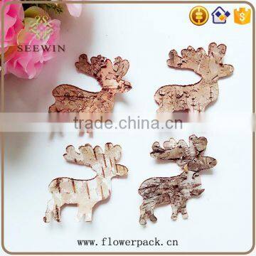 Small Deer Natural Flower Wood Bark Engraving photo-2