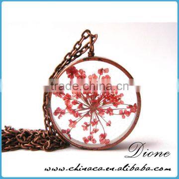 Unique Resin Crafts Real Pressed Flowers Necklace Pendant for Womens photo-2