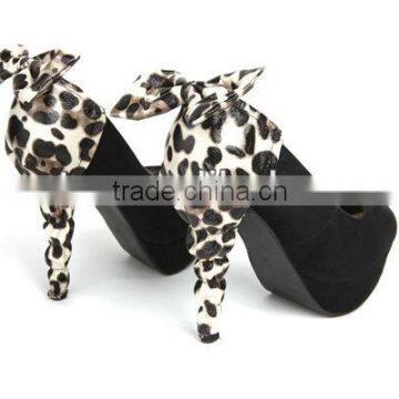 SC004 New Sexy women leopard fake leather bow high heel condoms