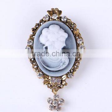 F20040N Period-style brooches Vintage brooch pins