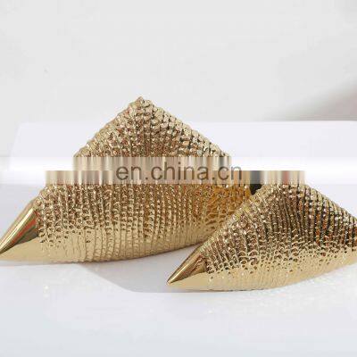 Modern Luxury Hand Painting Gold Triangle Ceramic Home Accessories Living Room Decoration photo-5