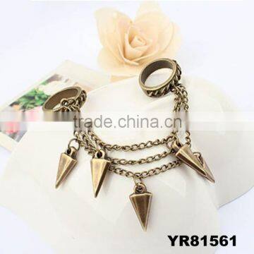 Europe and the United States punk wind texture rivet tassel double loop ring