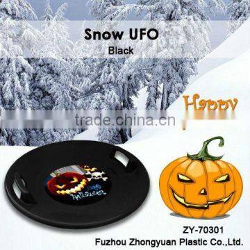 Give children gifts of Halloween - Snow UFO