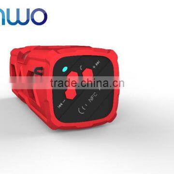 Multifunctional Portable Wireless Bluetooth V3.0 NFC Speaker with LED Screen FM Radio for Smartphones