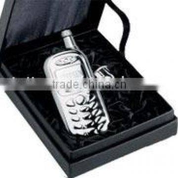 mobile shape hip flask set