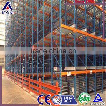 Maximum space utility Gravity Shelves