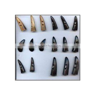 Buffalo Horn Toggles 2