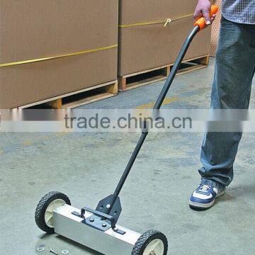 18" duratool magnetic sweeper towable