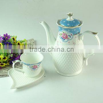 New design hot sale Porcelain teapot coffee pot with decal and embossment line in stock