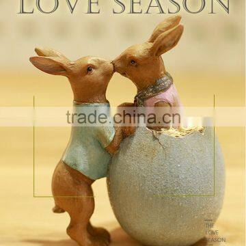 Resin kissing rabbit figurines wedding favors and gifts for guest