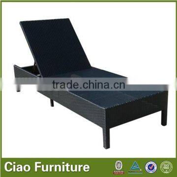 Durable Plastic Rattan Furniture Wicker Furniture Lounge Suite With Side Table photo-5