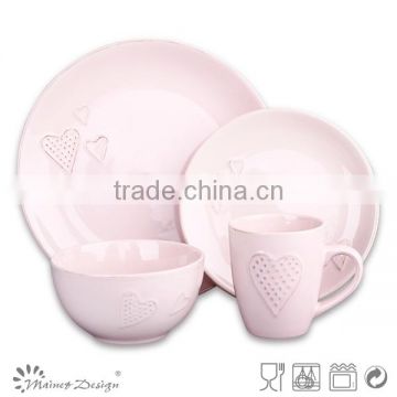 16pcs Embossed Heart Design Ceramic Stoneware Dinnerware Set