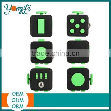 2016 Wholesale New Design Desk Toys Children and Adults Relieves Stress Fidget Cube photo-3