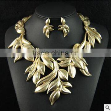F20011N charm leaves necklace with earring/women necklace jewelry