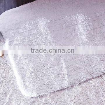Good Quality Luxury 100% Cotton Embroidered Soft and Absorbant Hotel Bath Rug photo-3