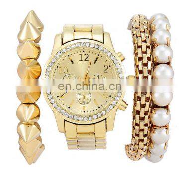 2017 New Arrival Fashion Delicate Lady Gold Pearl Bracelet Watch Set