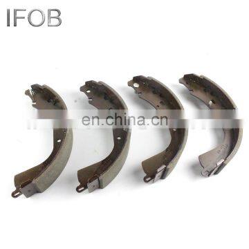 IFOB Hot Sale Brake Shoes 04495-0K160 for Hilux REVO 05/2015 GGN125 GUN126 engine 1GRFE 2GDFTV