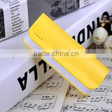 CE,ROHS ,FCC Portable cell phone rechargeable slim power bank with 4400mah