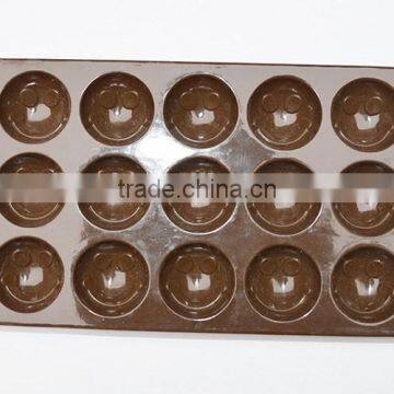 YangJiang factory manufacture high quality food grade smile shape silicone chocolate mold