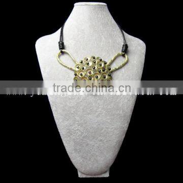 dubai gold jewelry zinc alloy necklace with artificial flower