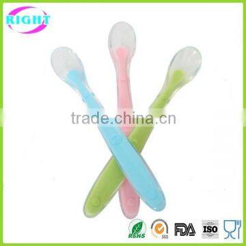 FDA and LFGB certificated silicone kids spoon/baby feeding spoon