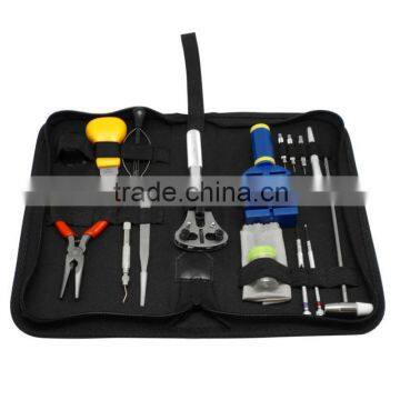 Handy tools set for wristband and rubber band