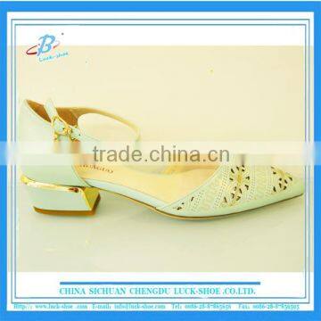 New Model Light Color Soft Girls Flat Sandals Strip Pointed Toe Brogue Dress Shoes