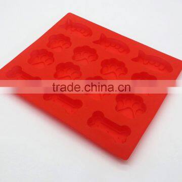 BPA Free FDA Food Grade Fish Pawprint Dog Bone Pastry Cake Silicon Baking Tray photo-4