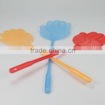 plastic fly- swatler