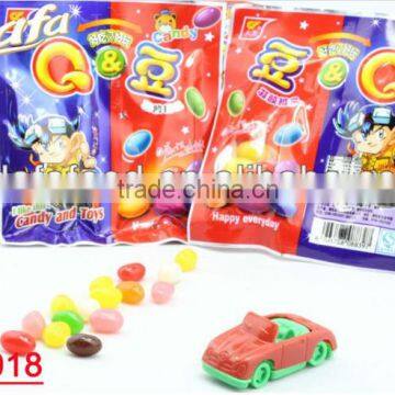 2014 popular item jelly bean plus toy candy in surprise bag