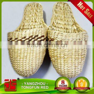 Hand woven closed toe straw slippers on Pinterest