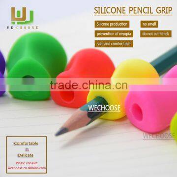 Wholesale Custom Colour Silicone Pencil Grip Descriptions Useful for Child Development Let Drawing More Relaxed