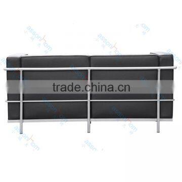 Le Corbusier LC3 Loveseat photo-2