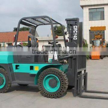 Chinese Factory Price 4000Kg Off Road Forklift photo-3
