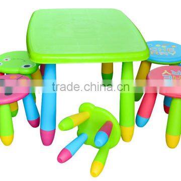 carton style colorful plastic kids table and chair set
