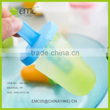 Set of 4 Plastic Ice Cream Stick Mould Ice Mold With Handle Ice Cube Machine photo-3